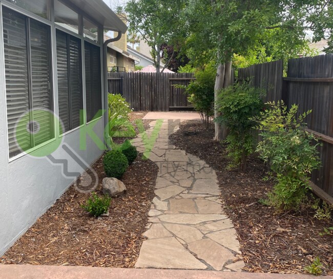 Foto del edificio - 5119 Windham Way