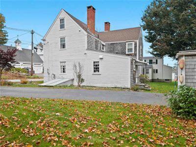 Building Photo - 17 Elm Ct