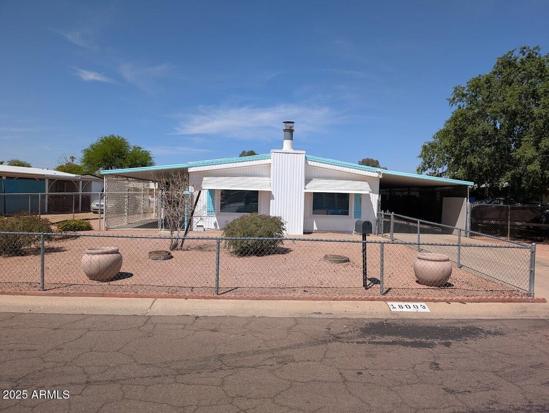 Foto principal - 18003 N 2nd St