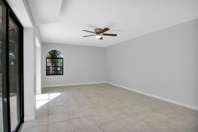 Building Photo - 8050 Severn Dr