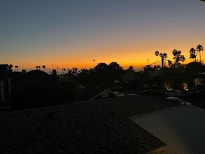 Building Photo - 111 Avenida Aragon