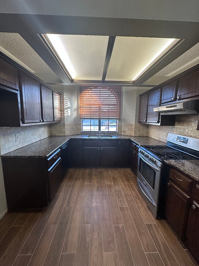 Foto del edificio - 6713 NW 124th Ter