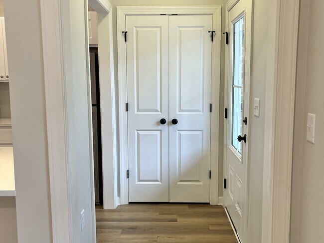 Foto del edificio - 216 Morningside Dr