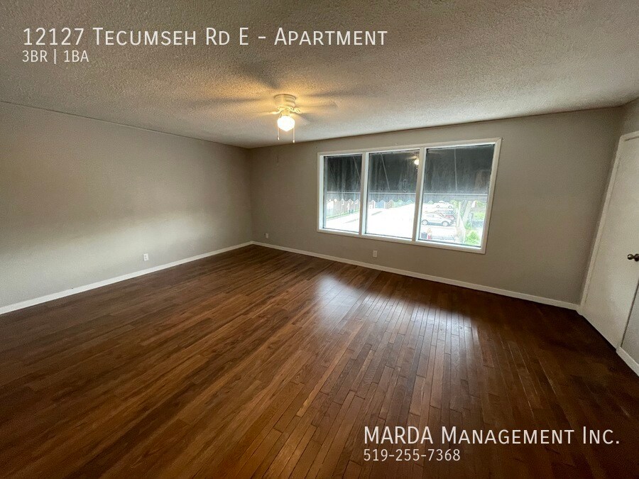 12127 Tecumseh Rd E Unit Apartment, Windsor, ON N8N 1M2 Apartment for