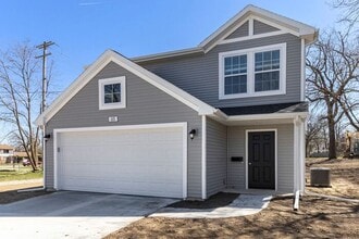 1009 Richard Ave