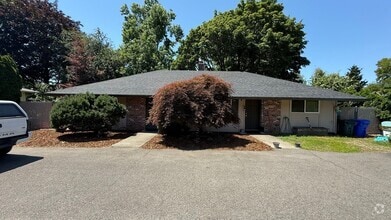 Building Photo - 1759 NE Hogan Dr