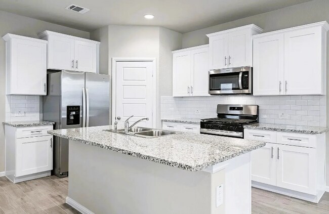 Building Photo - 3417 Lake District Ln