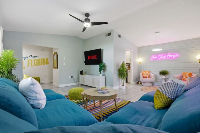 Building Photo - 1628 12th St SW