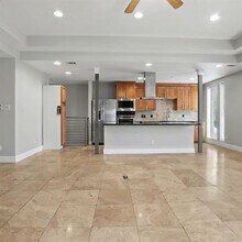 Building Photo - 2690 Rockbrook Dr