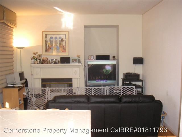 Foto del edificio - 2323 Flickinger Ave