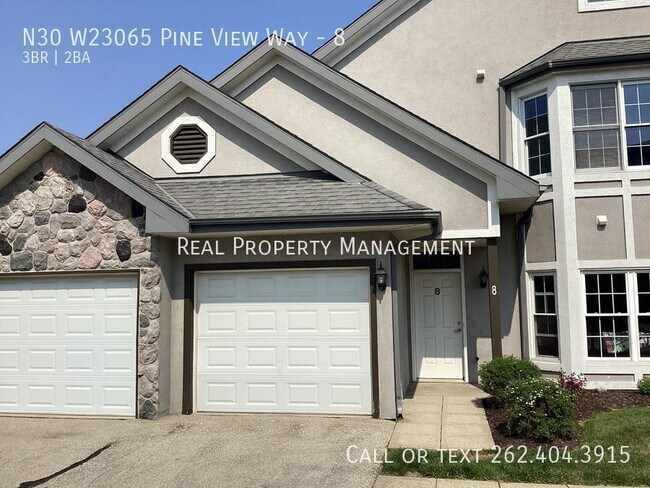 Foto del edificio - N30 W23065 Pine View Way-8