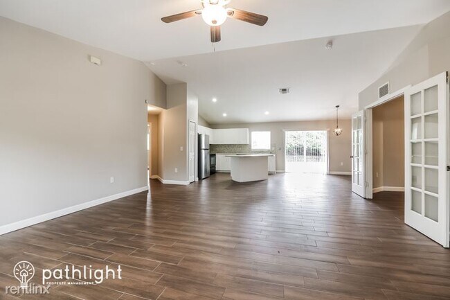 Building Photo - 3 br, 2 bath House - 8811 Buckingham Road ...