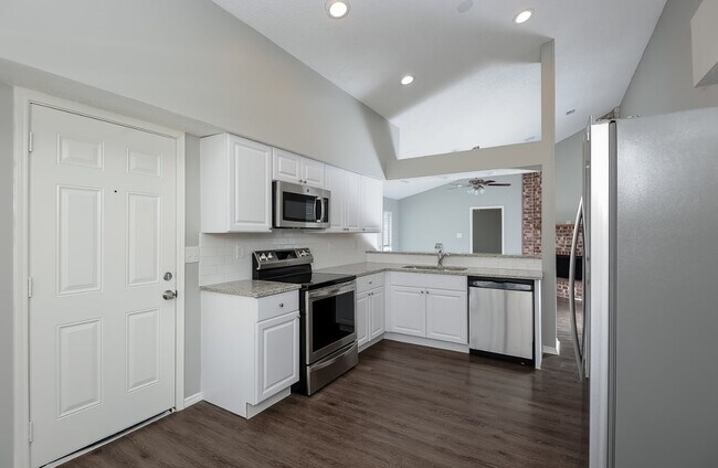 Foto del edificio - 3707 Seville Ln