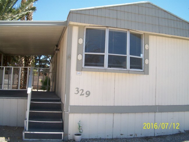 Foto del edificio - 3751 S Nellis Blvd