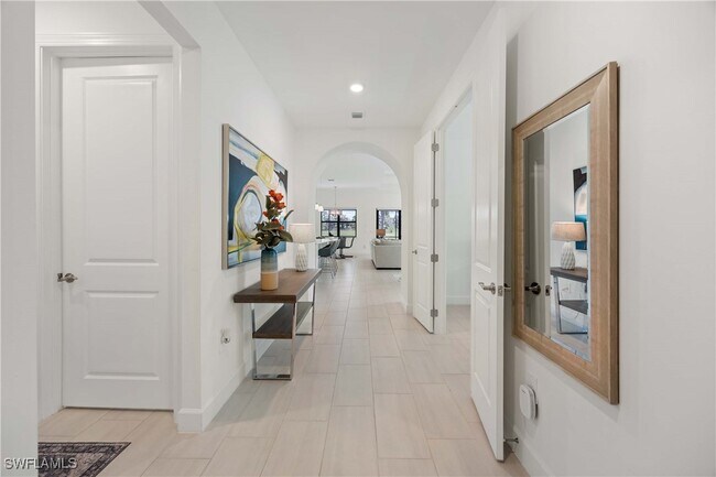 Building Photo - 9268 Cormorant Dr