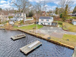 Building Photo - 15 Bolles Ct