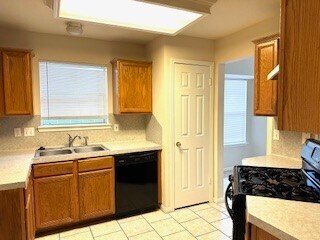 Foto del edificio - 18115 Gravenhurst Ln