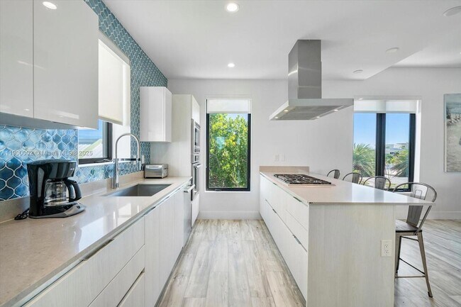 Foto del edificio - 332 Balboa St