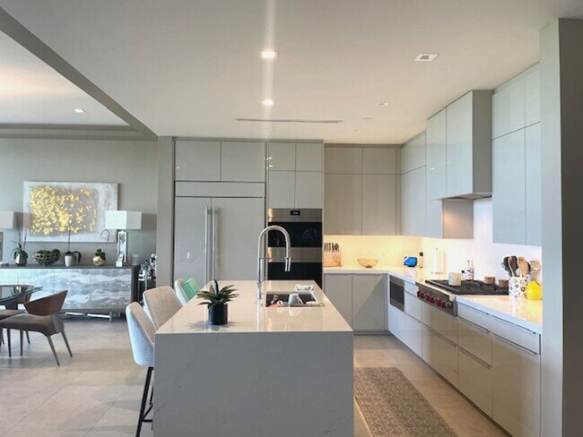 Building Photo - Luxury Furnished Gulf-Front Condo at The St. Regis Residences, Longboat Key, FL