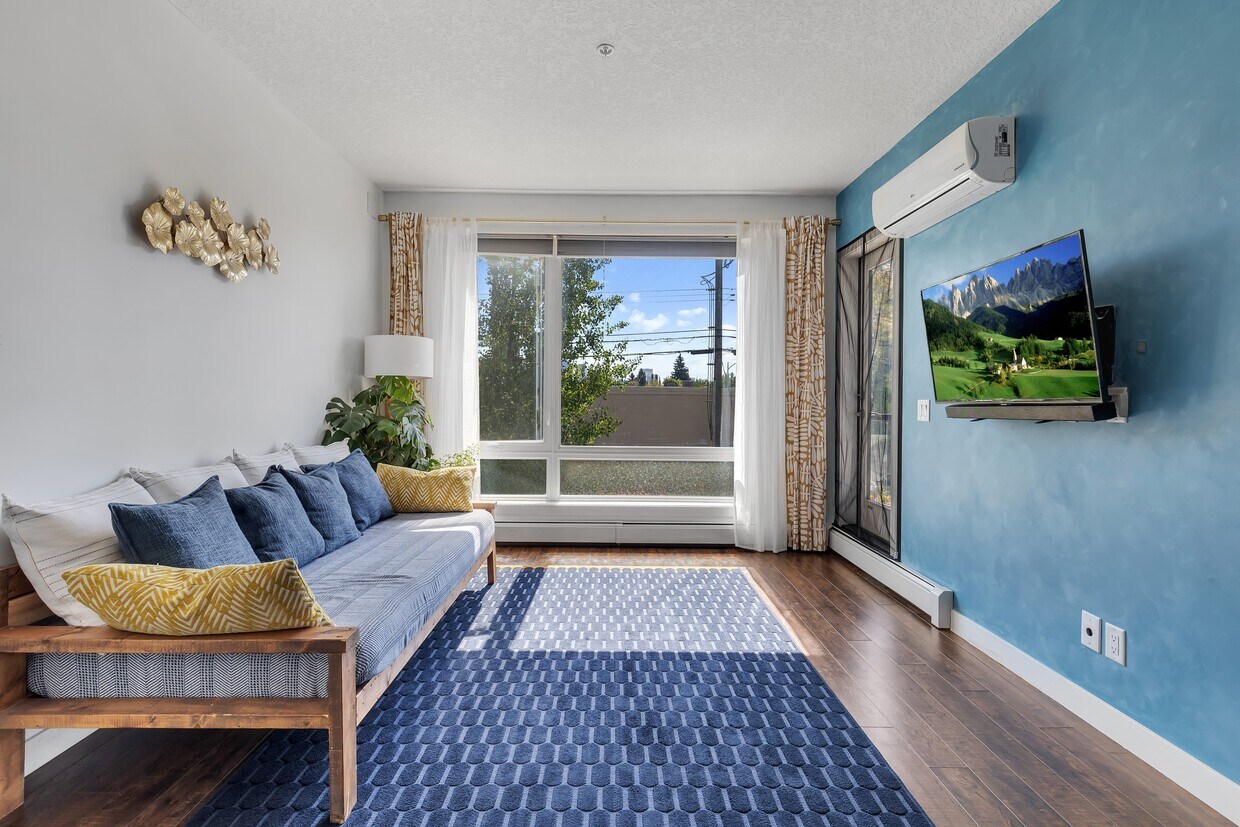 Photo principale - 607 17 Av NW