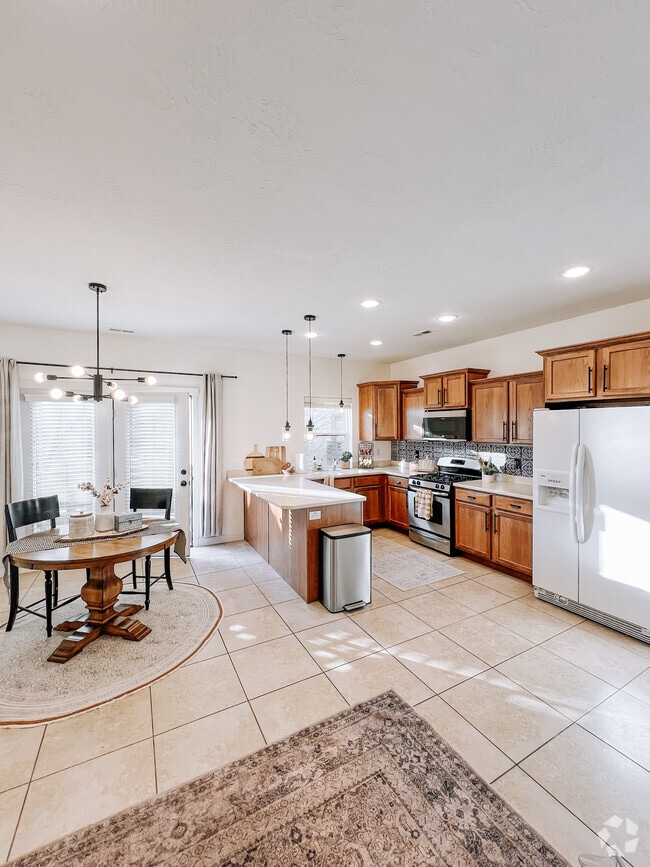 The North District Apartments for Rent with Extra Storage South