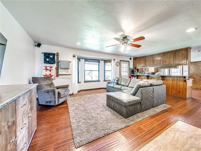 Building Photo - 12451 Eastwood Dr