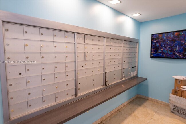 Foto del edificio - 816 NW 11th St