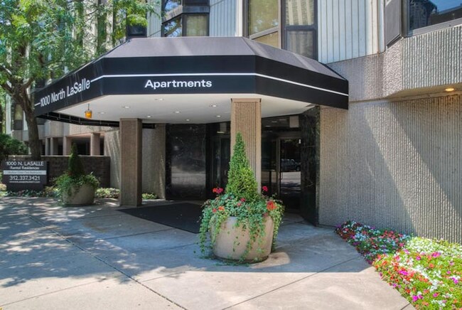 Foto del edificio - 1000 N La Salle Dr
