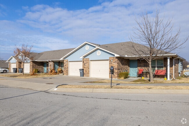 Building Photo - Cherokee Meadows