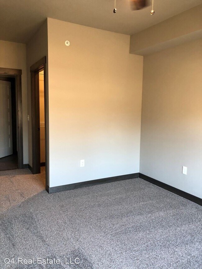Foto del edificio - 1050 Depot Ln SE