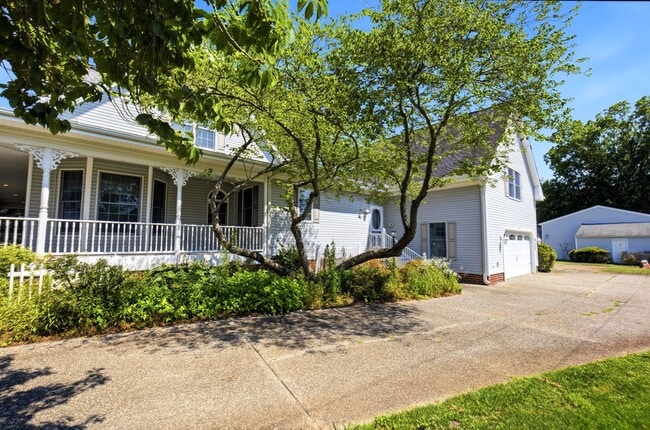 Photo - 2029 Mt Pleasant Rd (Chesapeake, VA) House