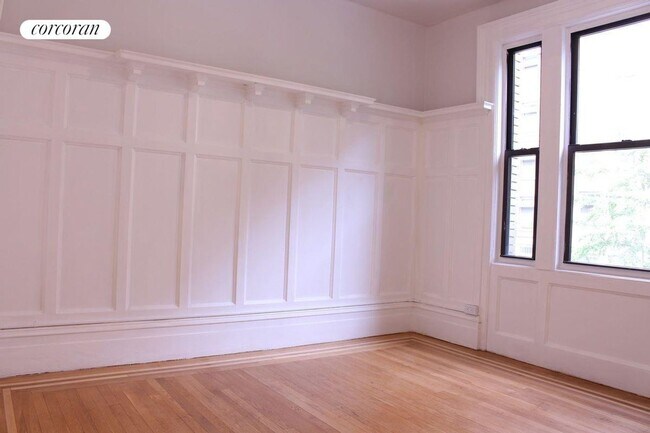 Building Photo - 414 W 121st St