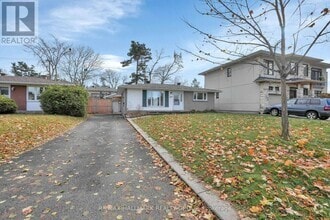 Building Photo - 2518 Thorson Ave