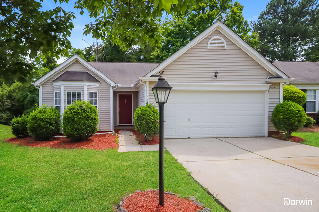 Foto del edificio - 5618 Waverly Lynn Ln