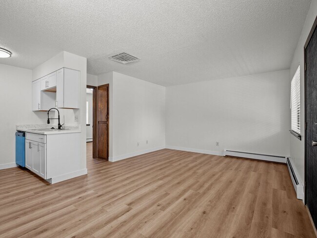 Foto del edificio - Updated 1 Bedroom, 1 Bathroom Apartment – ...