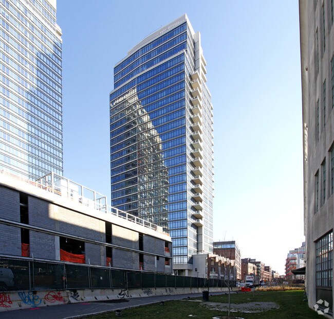 Northside Piers Apartments in Brooklyn, NY