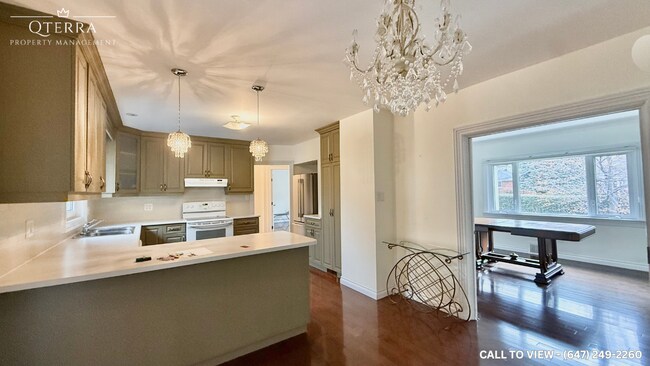 Building Photo - 7 Joymar Dr