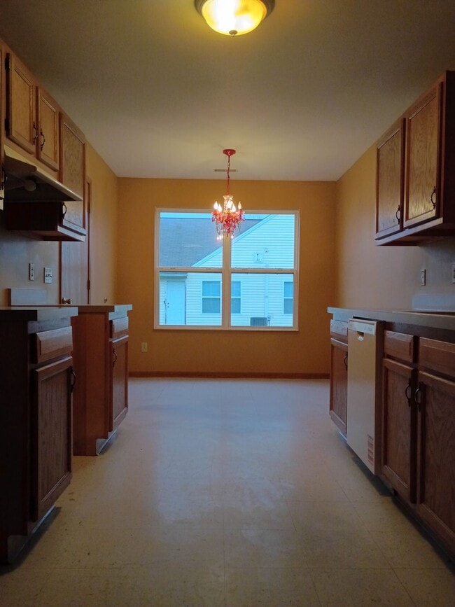 Building Photo - 2960 Megan Cir