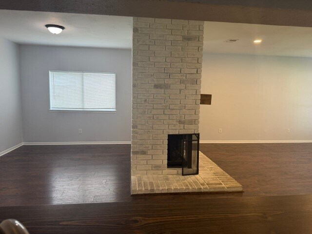Foto del edificio - 3311 Autumn Bridge Ln