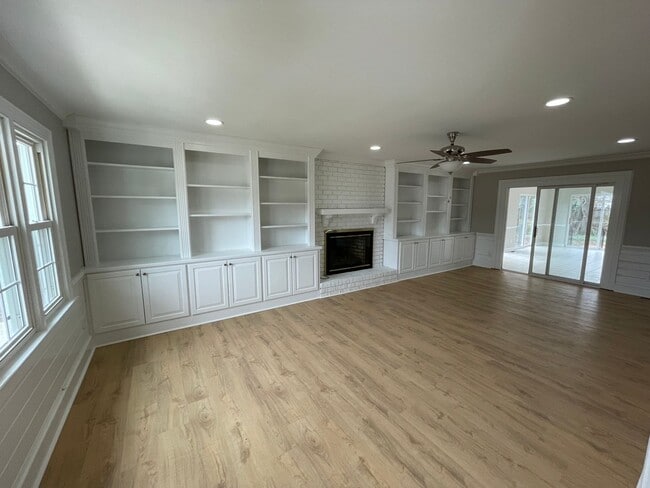 Foto del edificio - 606 Poe St SW