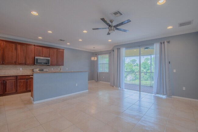 Building Photo - 7522 SW Herrington Ln