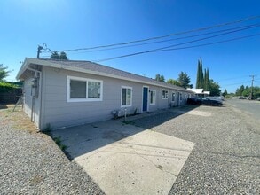 Building Photo - 2282 Maple St