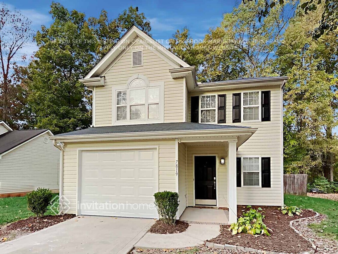 Foto principal - 7819 Rolling Stone Ave