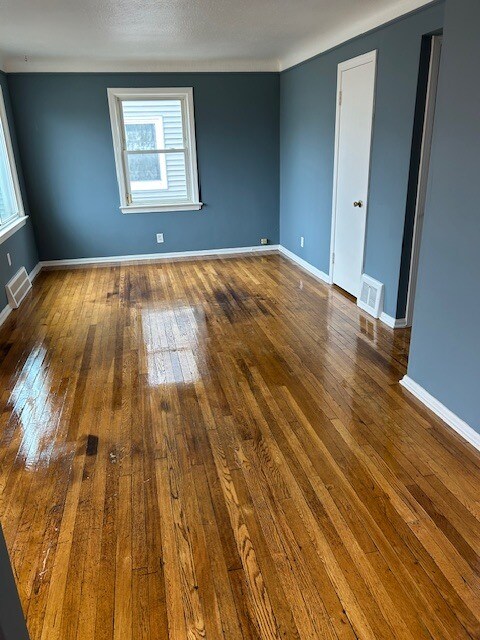 Foto del edificio - 1011 Clearview Ave