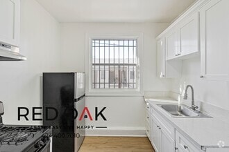 Building Photo - 245 N Kenmore Ave