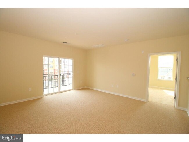 Foto del edificio - 1137 Halifax Pl