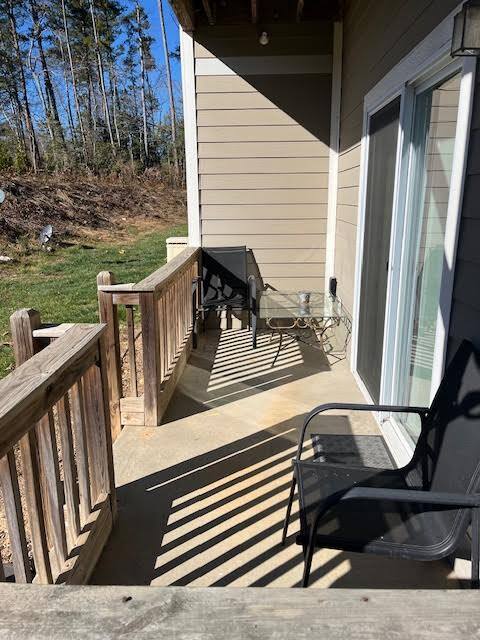 Foto del edificio - 123 Foxden Dr