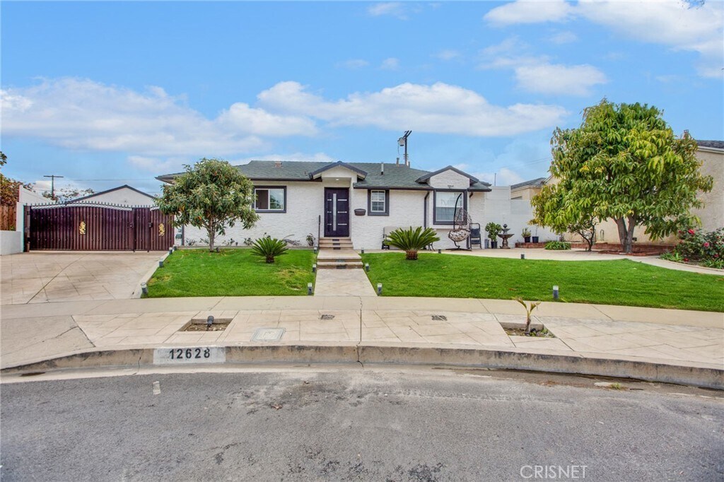 12628 Stagg St, North Hollywood, CA 91605 House for Rent in North