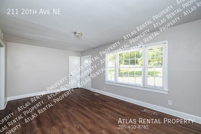Foto del edificio - 211 20th NE Ave