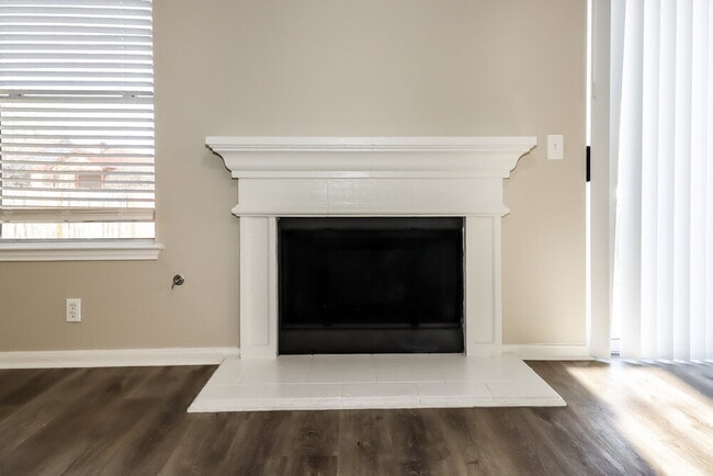 Building Photo - 21013 Godolophin Ct